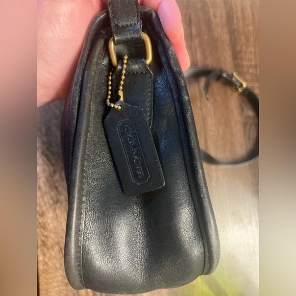 Vintage Coach City Bag: Black - Picture 10 of 12